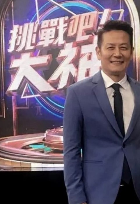 【抖音反差婊】莉莉安新娘足疗技师211全网男人心中的白月光被大神重金拿下并流出视频 - 小白菜